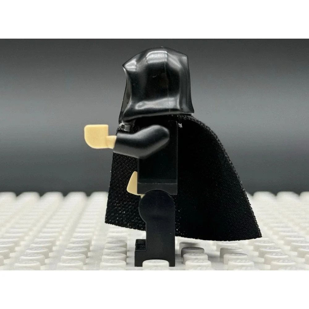 LEGO Star Wars Emperor Palpatine Minifigure with Force Lightning sw0631a